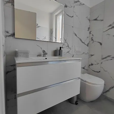 Stornelli Suite&apartments Casa vacanze *